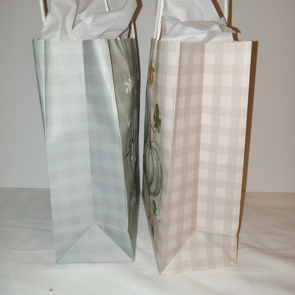 Fall paper gift bags set of 24 - Picture 2 of 5